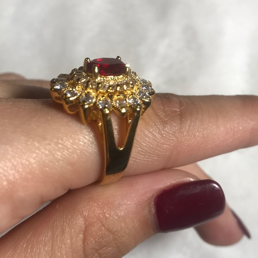 Ring - Picture 3 of 3